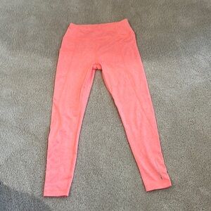 Vineyard Vines Athletic Leggings with Pocket in size XS